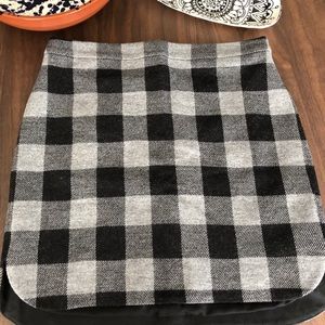 Madewell Shirttail Skirt in Plaid Size 4 NWT
